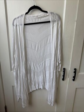 Lightweight White Open-Front Women's Coverup Ruana